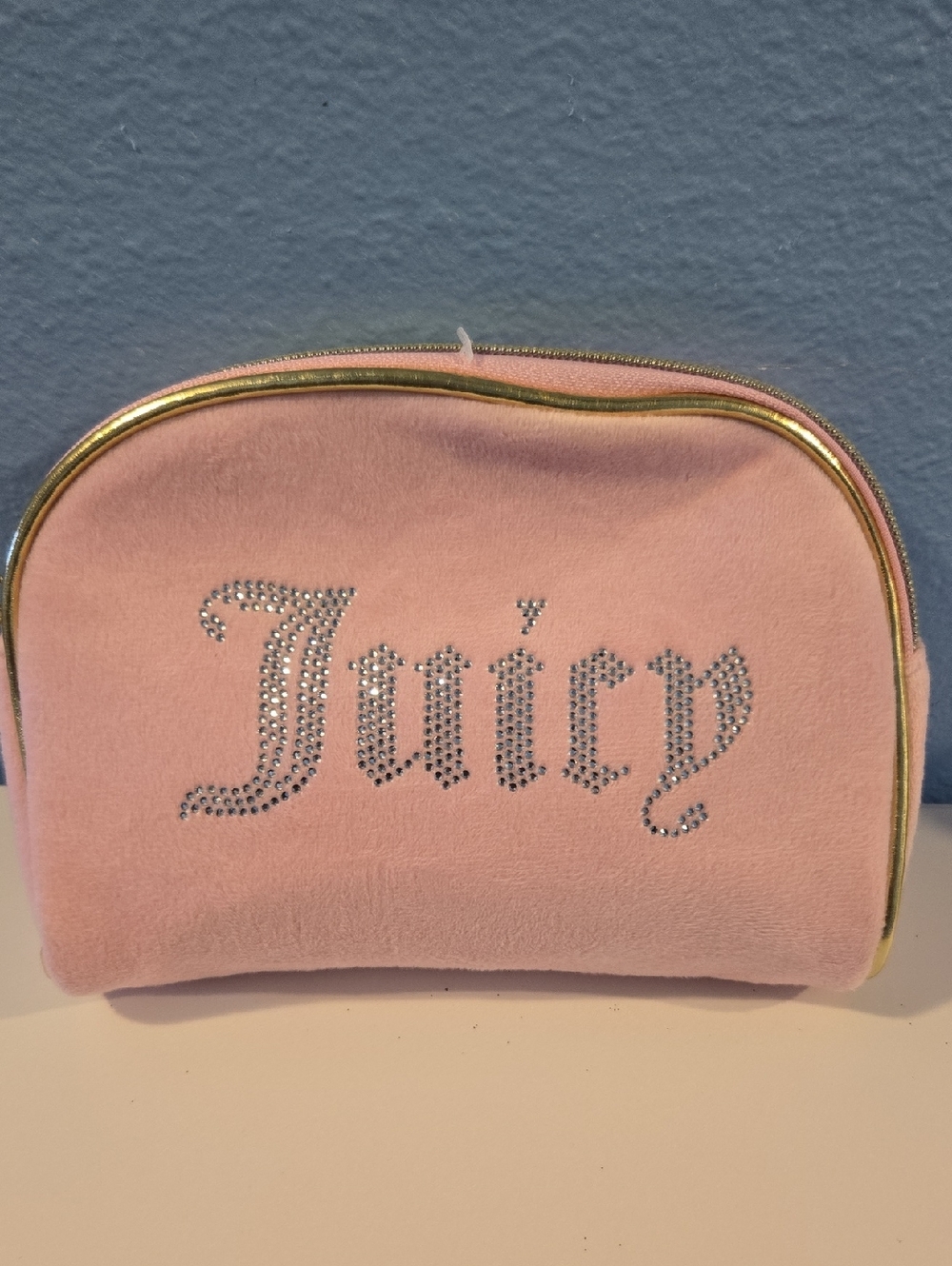 Juicy Couture Pink Velvet Cosmetic Pouch with Rhinestone Logo and Gold Trim New